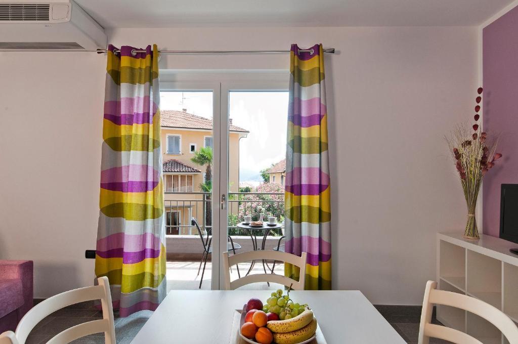 Helianthus Residence Cannero Riviera Zimmer foto