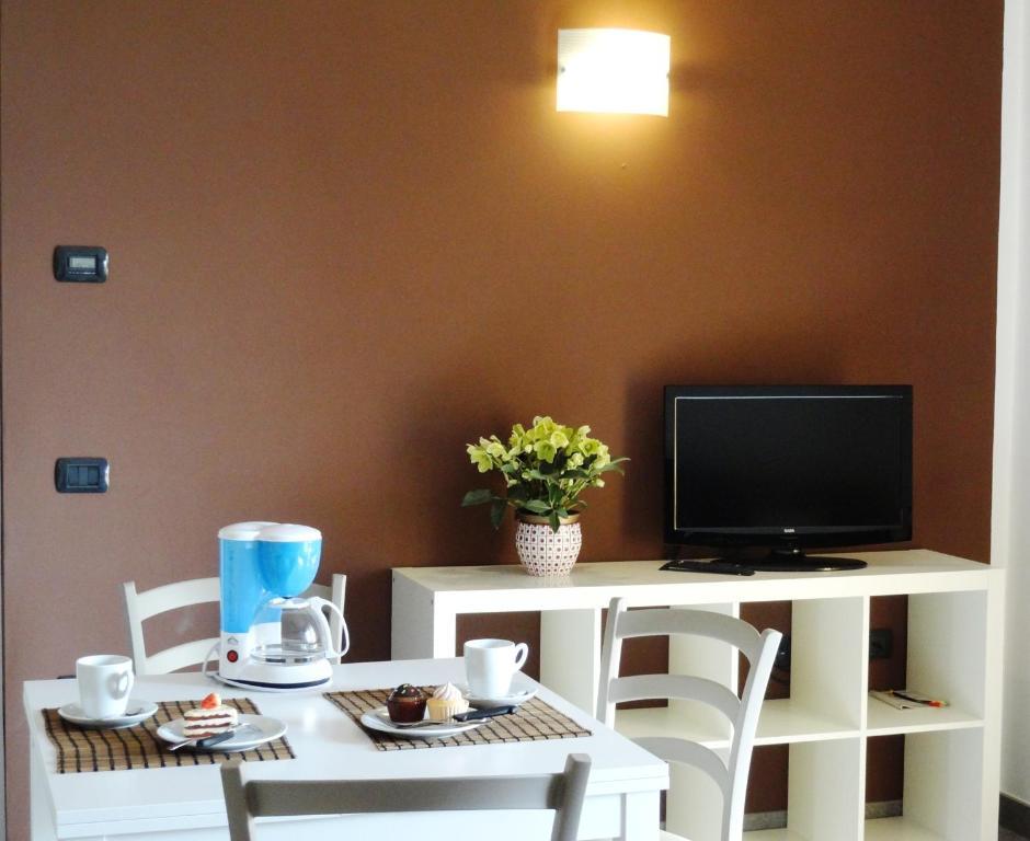 Helianthus Residence Cannero Riviera Zimmer foto