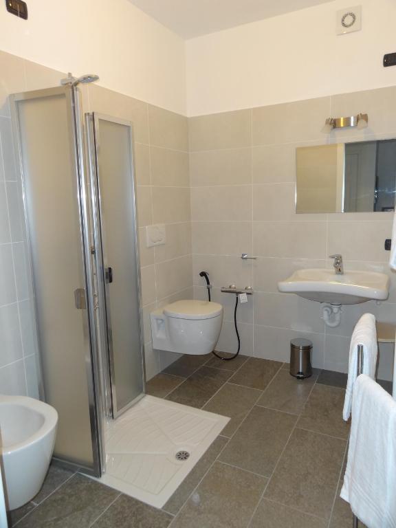 Helianthus Residence Cannero Riviera Zimmer foto