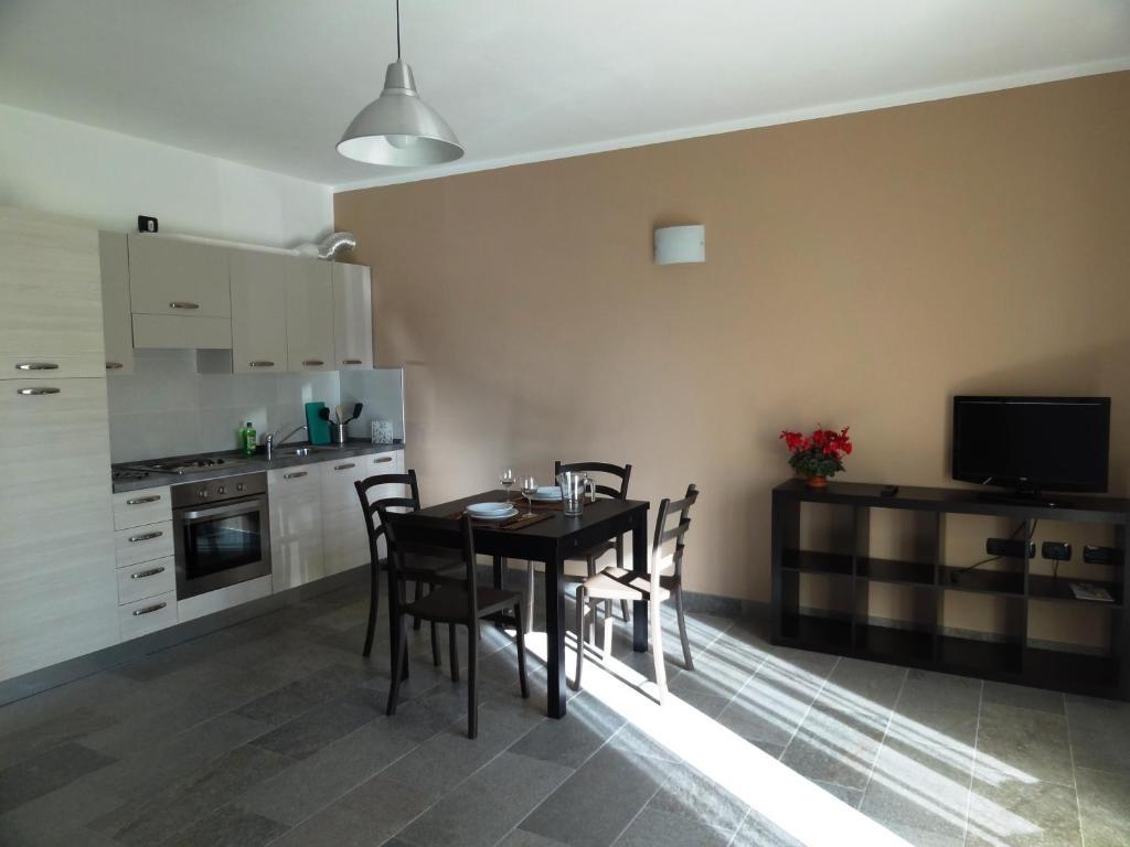 Helianthus Residence Cannero Riviera Zimmer foto